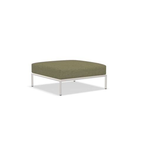 Level2_ottoman_leaf_muted_white